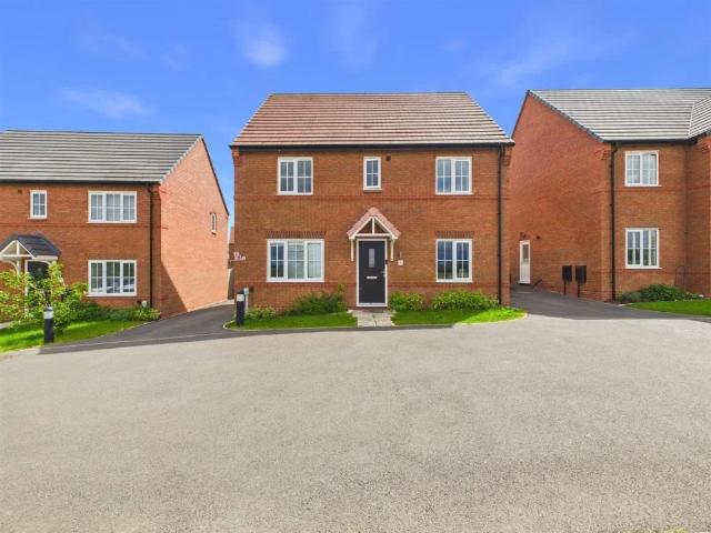 Flat for rent in Stonebow Village, Elmfield