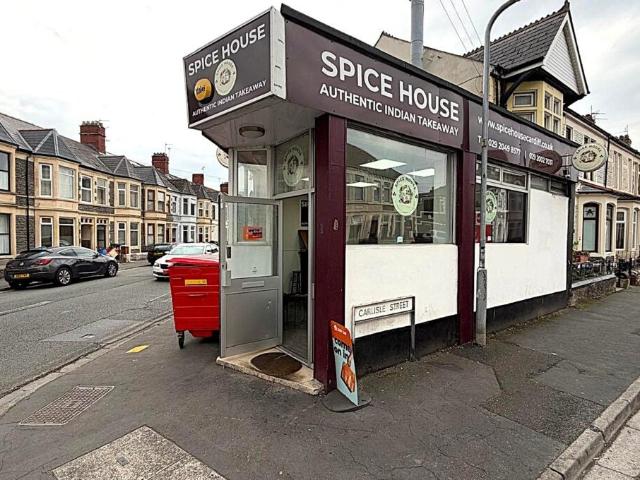 Flat for rent in Pengam Green, Cardiff