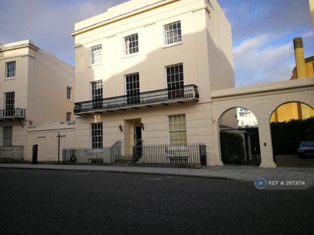 Flat for rent in The Polygon, City Of Southampton
