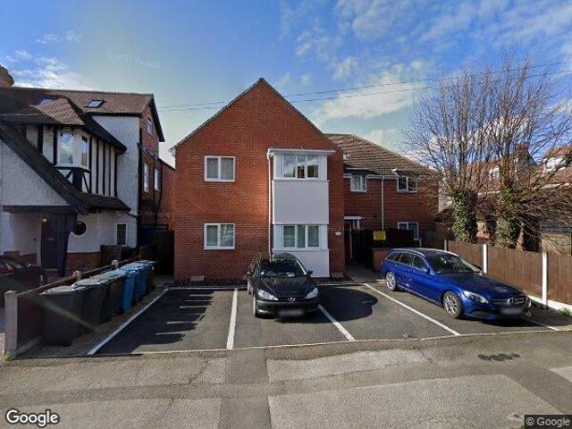 Flat for rent in Compton Acres, Barton In Fabis