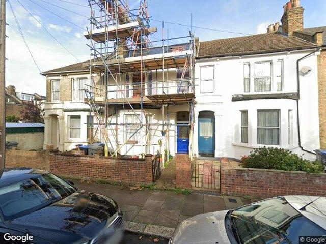 Flat for rent in Harlesden, Greater London
