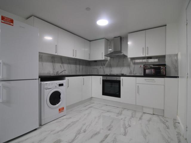 Flat for rent in The Meadows, City of Nottingham