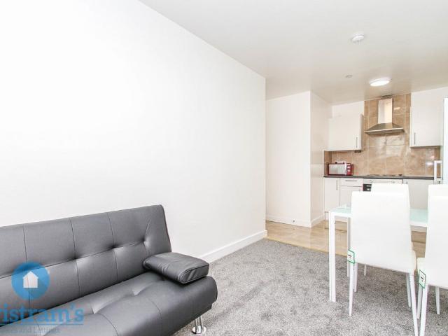 Flat for rent in Haddon, East Midlands
