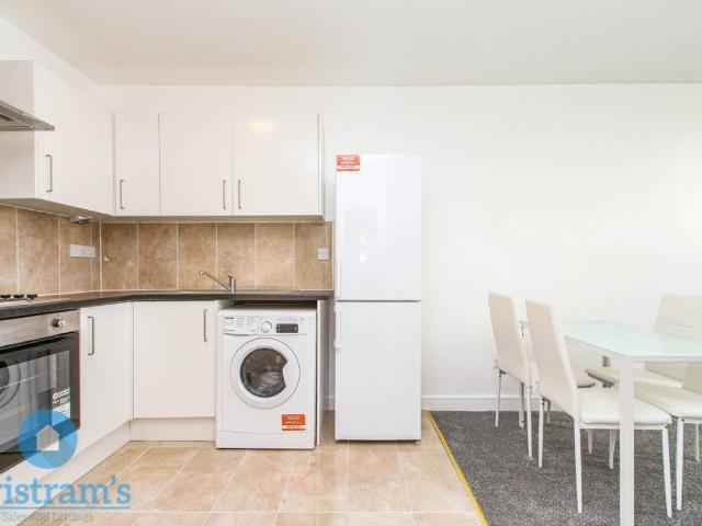 Flat for rent in Haddon, East Midlands