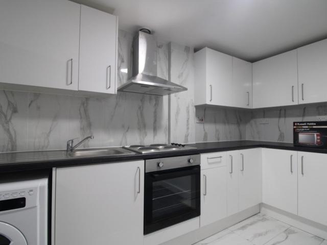 Flat for rent in Haddon, East Midlands
