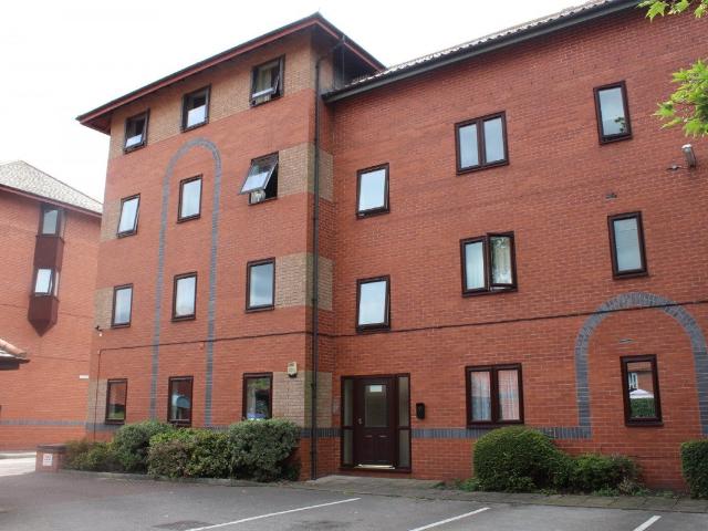 Flat for rent in Alverton, East Midlands