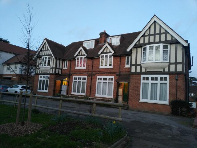 Flat for rent in Furze Platt, Maidenhead