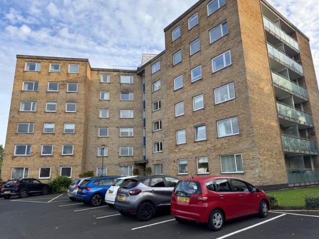Flat for rent in Mearns, Scotland