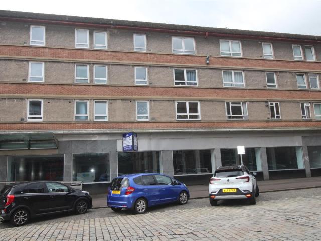 Flat for rent in Greenock, Scotland
