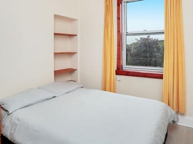 Flat for rent in The Grange, City of Edinburgh