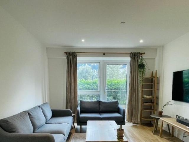 Flat for rent in Beaufort Park, Greater London