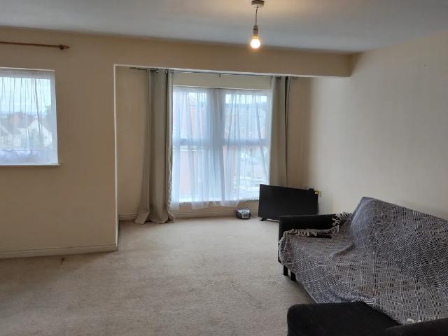 Flat for rent in Rodbourne, Swindon