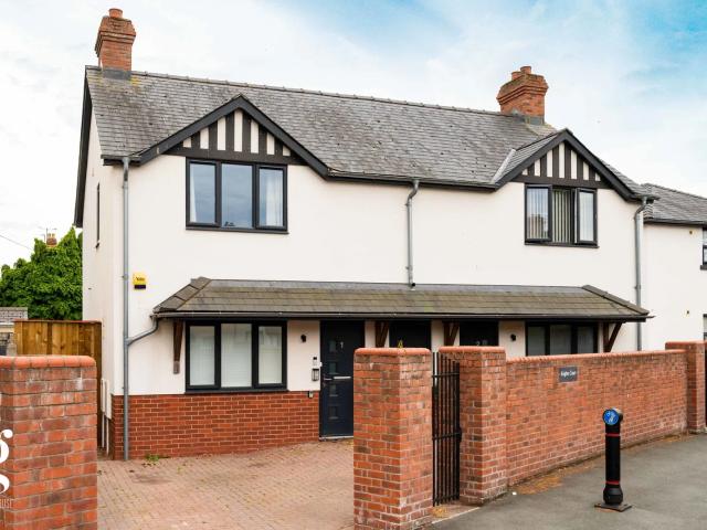 Flat for rent in Portfields, Lower Bullingham