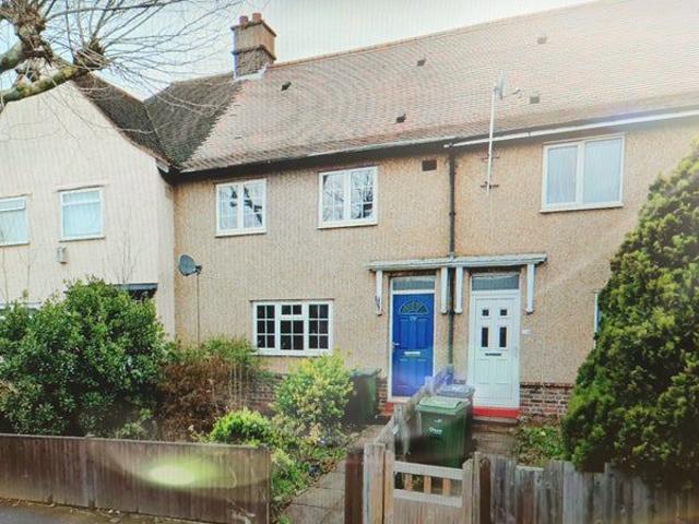 Flat for rent in London Borough of Lambeth, Greater London