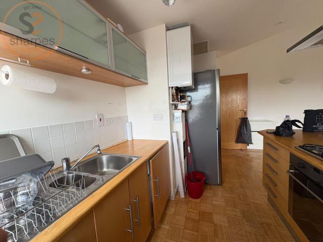 Flat for rent in Worcester Park, Greater London