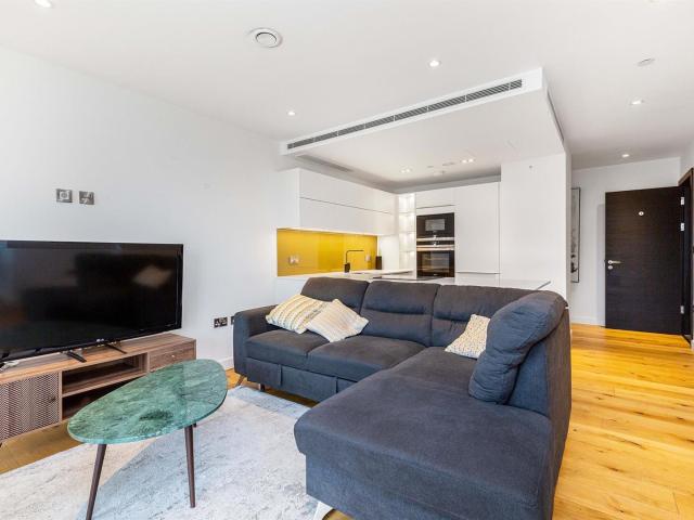 Flat for rent in Westminster, Greater London