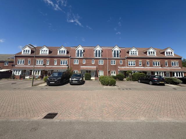 Flat for rent in Helford, Hampshire