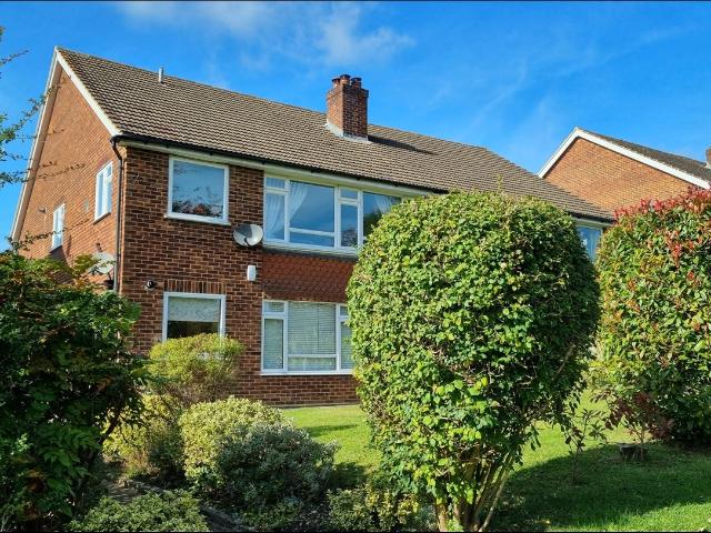 Flat for rent in Amersham and Villages Community Board, Latimer