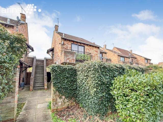 Flat for rent in Earley