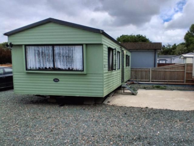 Flat for rent in Sidlesham, Chichester