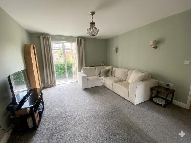 Flat for rent in Thames View, Greater London