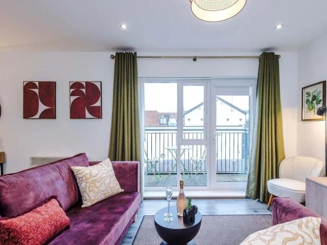 Flat for rent in Little Altcar, Sefton