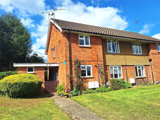 Flat for rent in Ashurst Wood, Mid Sussex
