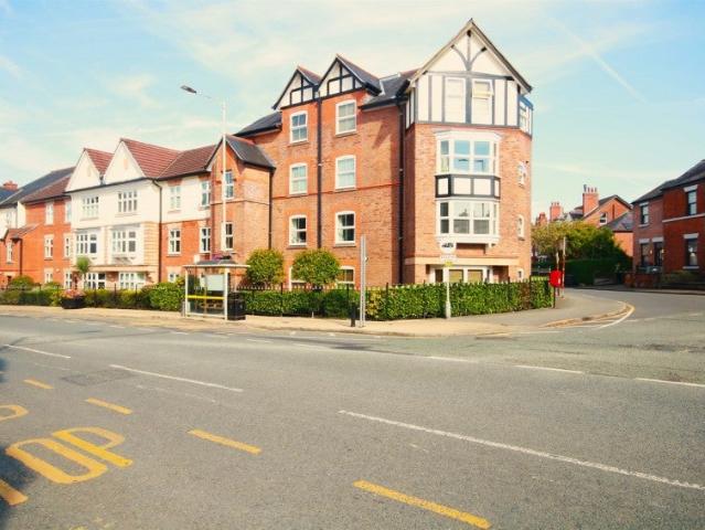 Flat for rent in Alderley Edge