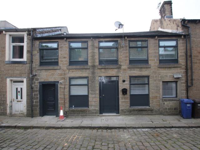 Flat for rent in Higherford, Lancashire