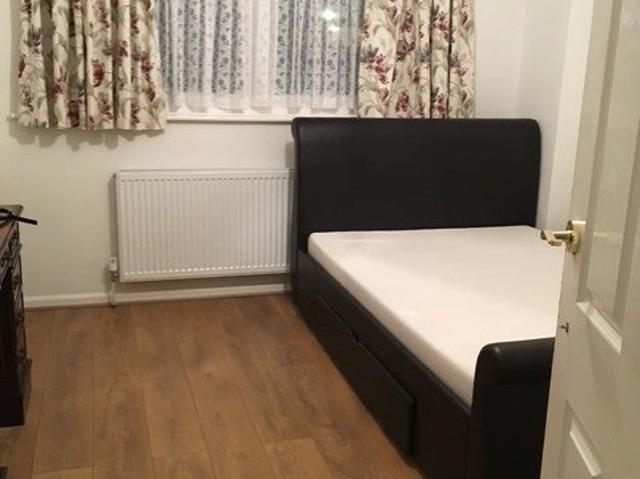 Flat for rent in New Malden, Greater London