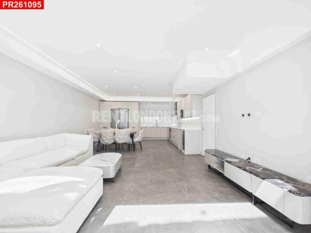 Flat for rent in Homerton, Greater London