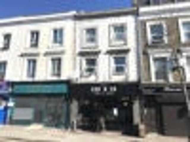 Flat for rent in Homerton, Greater London