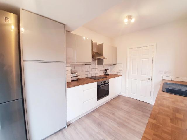 Flat for rent in Chaucer, Parson Cross