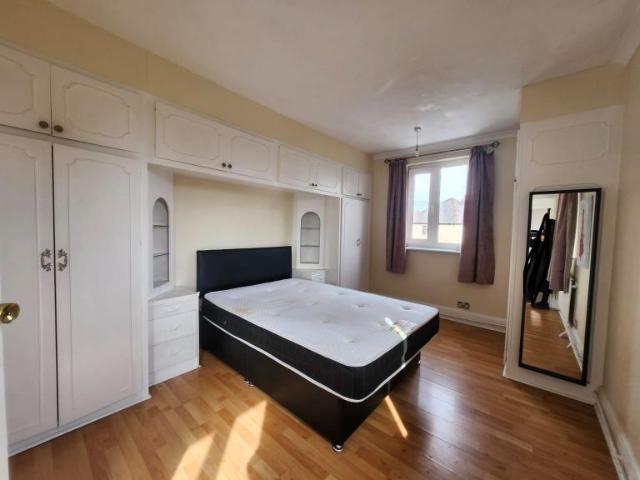 Flat for rent in Hyde Park, South Yorkshire