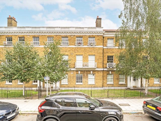 Flat for rent in Kennington, Greater London
