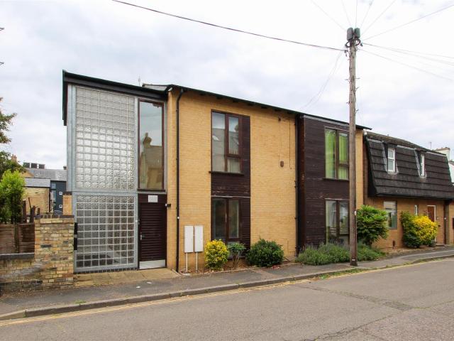 Flat for rent in Arbury, Cambridgeshire