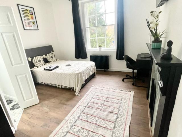 Flat for rent in Semilong, Northampton