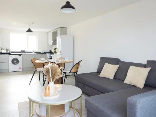 Flat for rent in South Woodford, Greater London