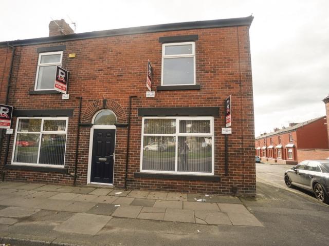 Flat for rent in Middlebrook, Lee Bank