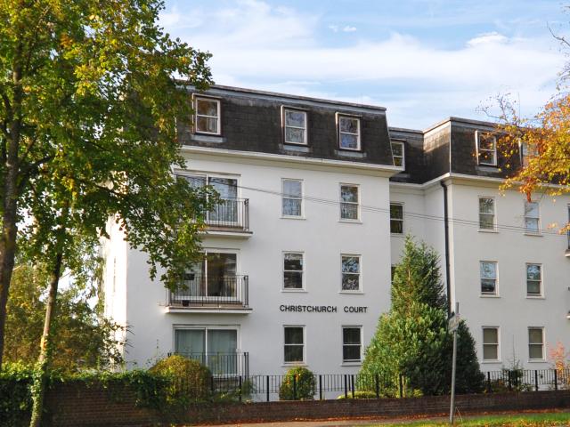 Flat for rent in Golden Valley, Gloucestershire