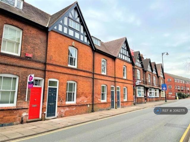 Flat for rent in Maney, Birmingham