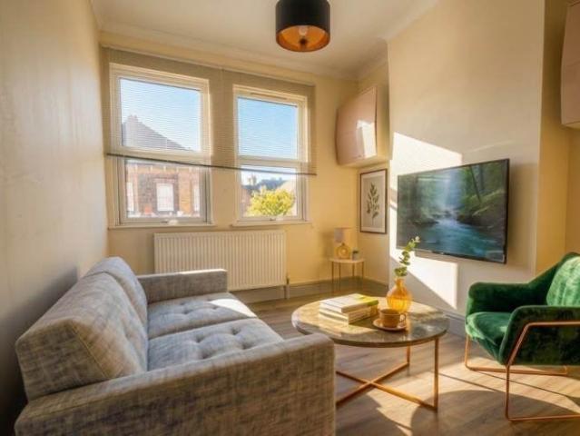 Flat for rent in Penge, Greater London