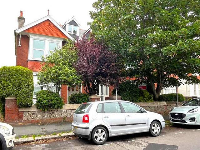 Flat for rent in Worthing, West Sussex