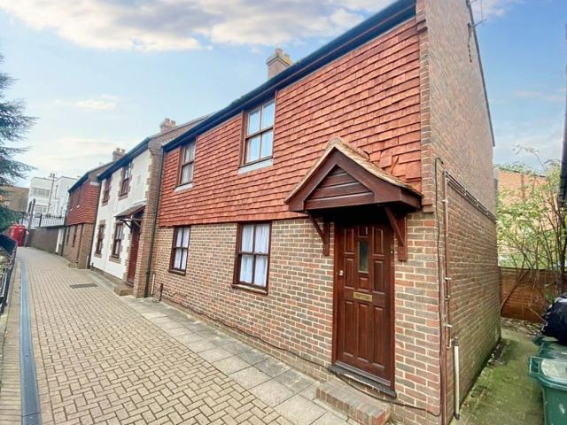 Flat for rent in South Ashford, Bridgefield