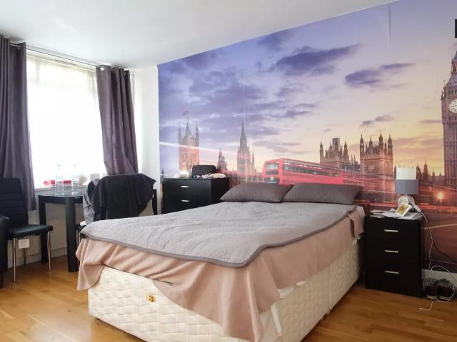 Flat for rent in Pimlico, Churchill Gardens Estate