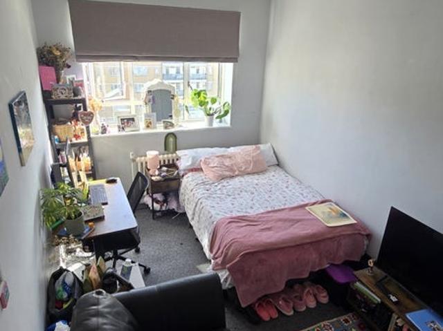 Flat for rent in Churchill Gardens Estate, Pimlico