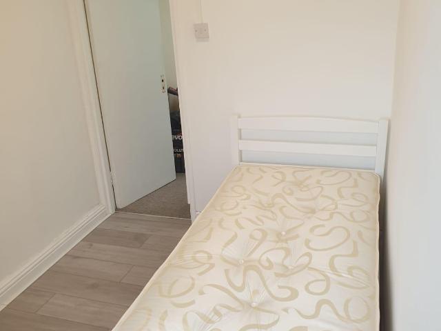 Flat for rent in Stokes Croft, Feckenham