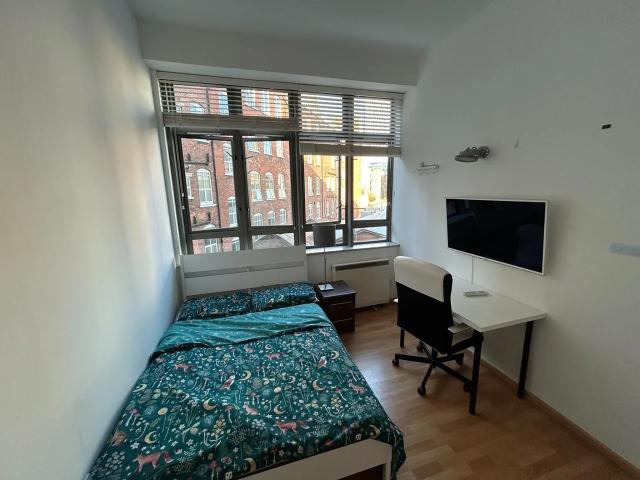 Flat for rent in Angel, Greater London
