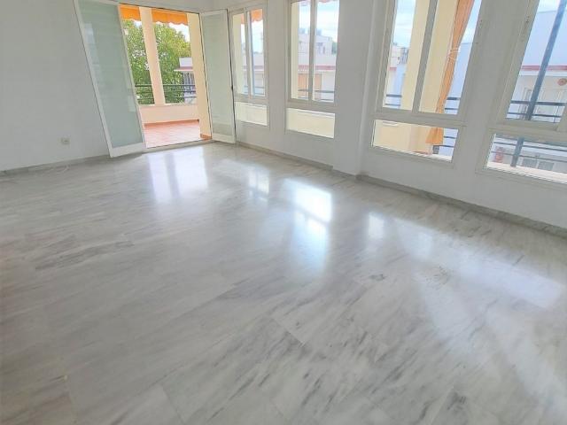 Apartamento en alquiler en Mairena Del Aljarafe, Ciudad Expo