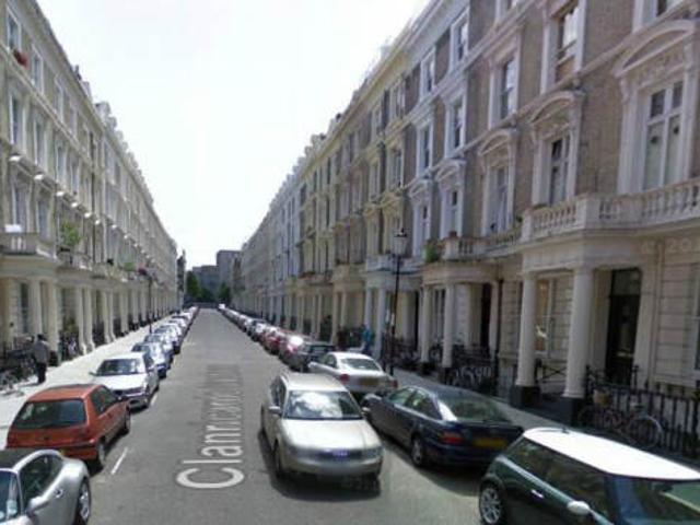 Flat for rent in Royal Borough of Kensington and Chelsea, Greater London